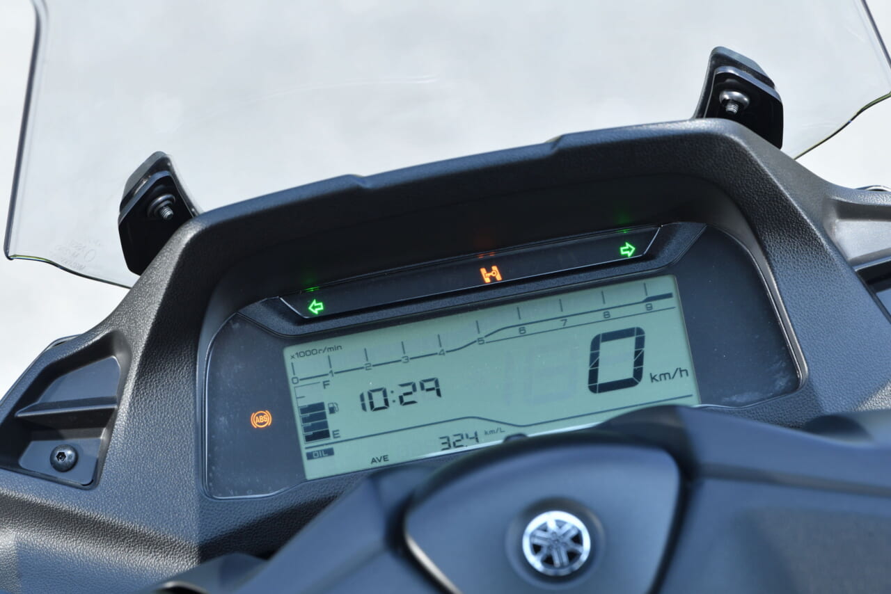 ヤマハ｜トリシティ300｜試乗インプレッション｜【安定感抜群で高速道路もラクラクのオートマ リーニング・マルチ・ホイール】ヤマハ　トリシティ300 2025モデル試乗レポート