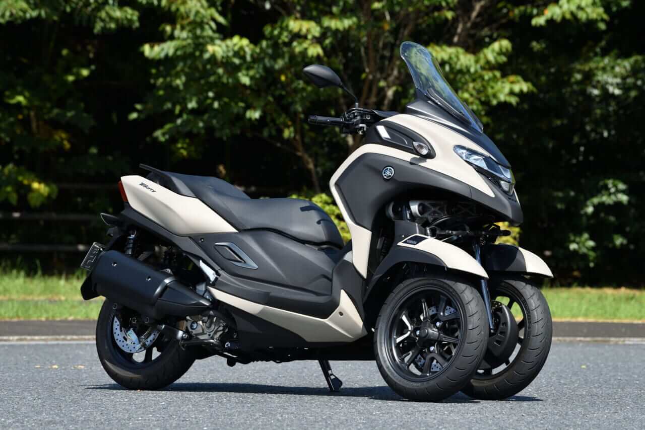 ヤマハ｜トリシティ300｜試乗インプレッション｜【安定感抜群で高速道路もラクラクのオートマ リーニング・マルチ・ホイール】ヤマハ　トリシティ300 2025モデル試乗レポート