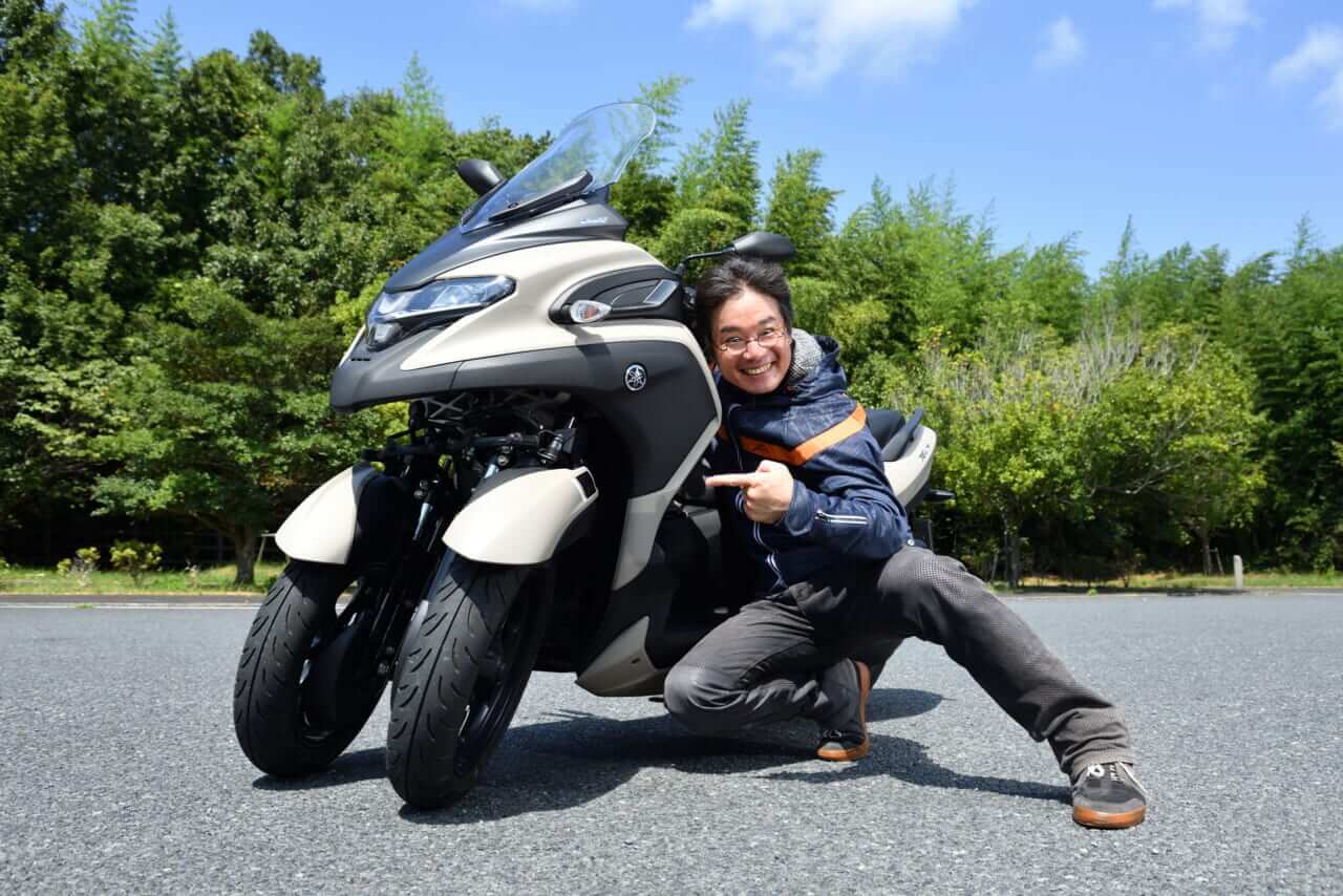 ｜【安定感抜群で高速道路もラクラクのオートマ リーニング・マルチ・ホイール】ヤマハ　トリシティ300 2025モデル試乗レポート