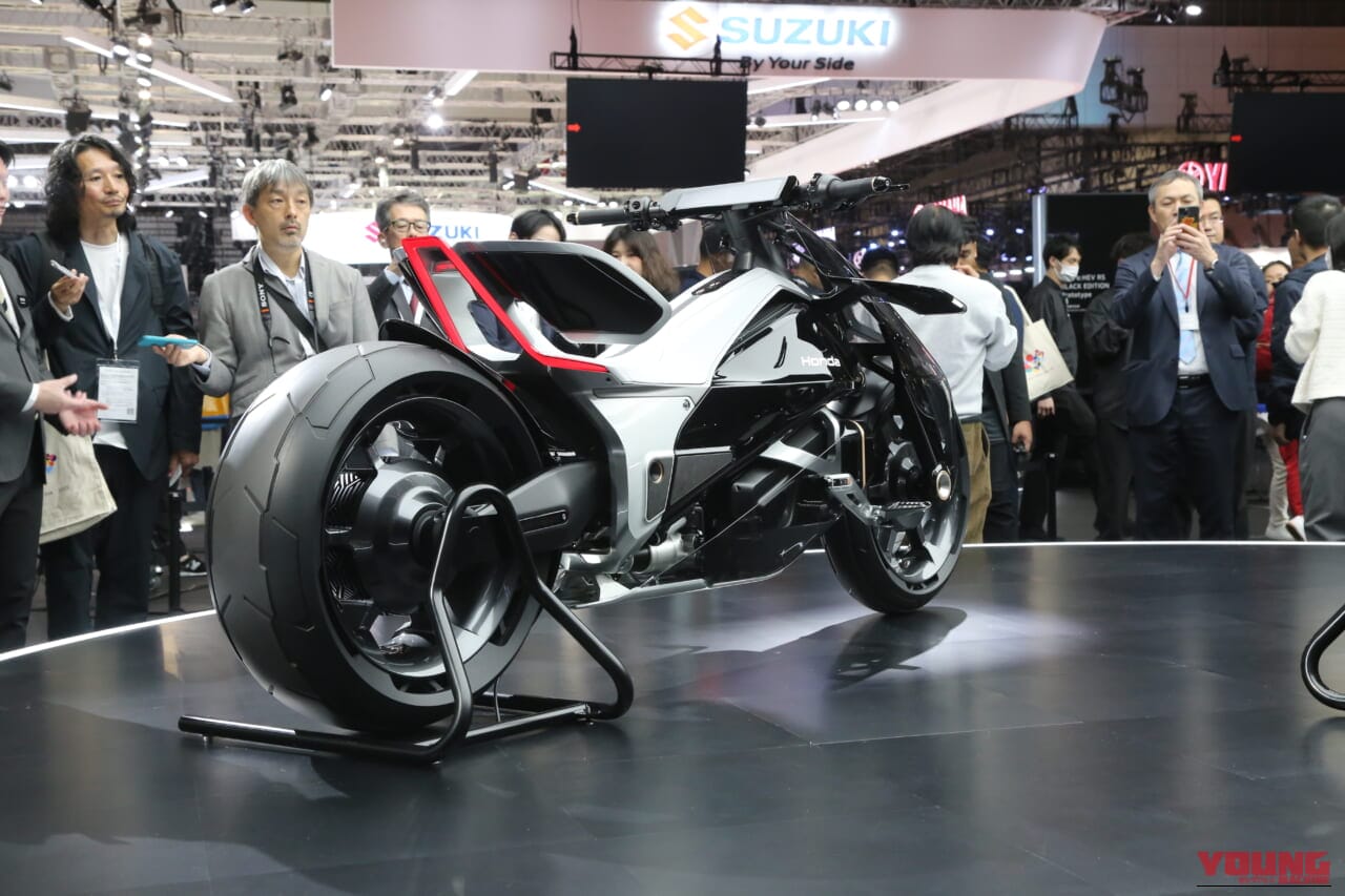 ジャパンモビリティショー2025|ホンダ|【モビショー】近未来のEVバイクと、伝統にして最新のモンキーカスタム…JMSホンダブースに刮目せよ!
