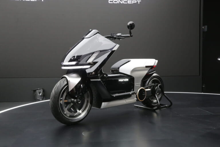 ジャパンモビリティショー2025|ホンダ|【モビショー】近未来のEVバイクと、伝統にして最新のモンキーカスタム…JMSホンダブースに刮目せよ!