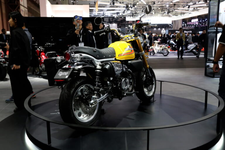 ジャパンモビリティショー2025|ホンダ|【モビショー】近未来のEVバイクと、伝統にして最新のモンキーカスタム…JMSホンダブースに刮目せよ!