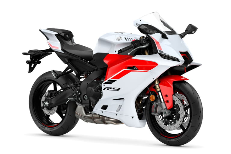 ヤマハ｜YZF-R9｜2025年モデル｜150万円切り！ ヤマハ「YZF-R9」正式発表、ウイングレット付き3気筒スーパースポーツは10月30日に発売