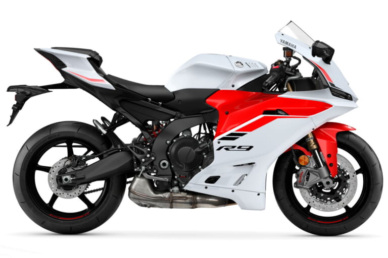 ヤマハ｜YZF-R9｜2025年モデル｜150万円切り！ ヤマハ「YZF-R9」正式発表、ウイングレット付き3気筒スーパースポーツは10月30日に発売