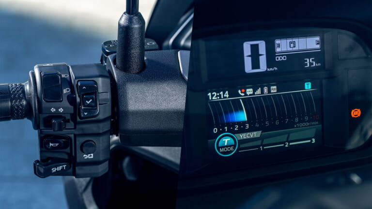 ヤマハ｜NMAX155テックマックス｜欧州仕様｜2026年モデル｜ヤマハ新型「NMAX 155 Tech MAX」初登場！ シフトダウン可能なCVT、スマホ連携機能を備え専用カラーを纏う【欧州】