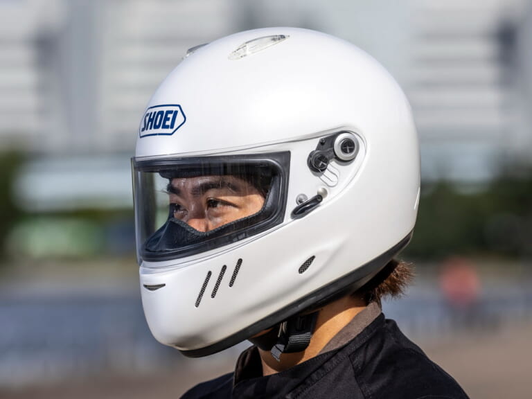 SHOEI|WYVERN II|待望のSHOEI「ワイバーンØ」発売! ワイバーンIIのユーザーが新旧を実際に使って徹底比較してみた!