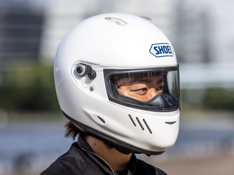 SHOEI|WYVERN II|待望のSHOEI「ワイバーンØ」発売! ワイバーンIIのユーザーが新旧を実際に使って徹底比較してみた!
