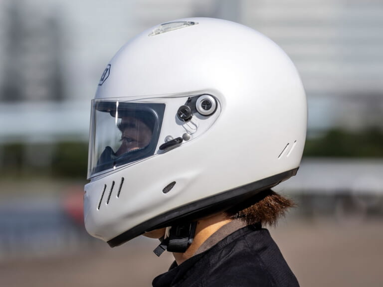 SHOEI|WYVERN II|待望のSHOEI「ワイバーンØ」発売! ワイバーンIIのユーザーが新旧を実際に使って徹底比較してみた!