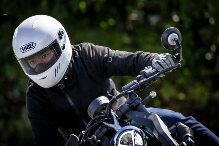 SHOEI|WYVERN II|待望のSHOEI「ワイバーンØ」発売! ワイバーンIIのユーザーが新旧を実際に使って徹底比較してみた!