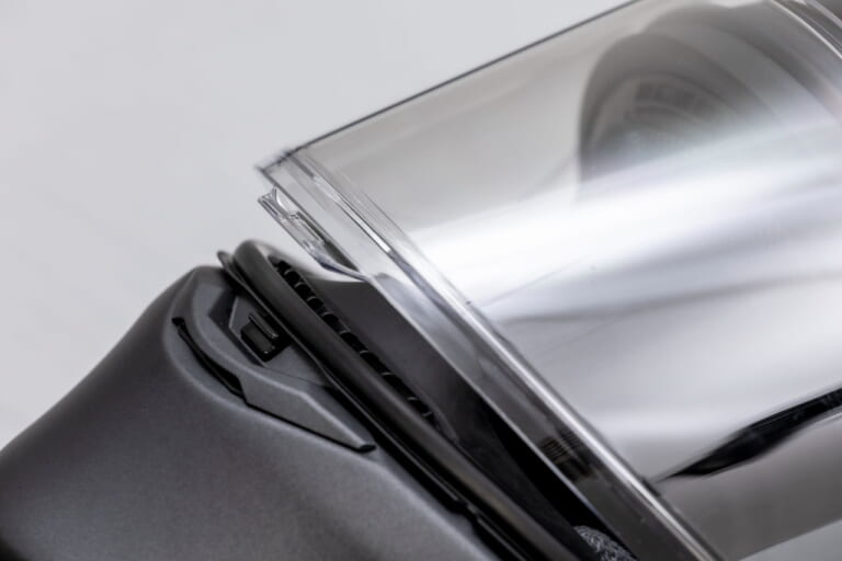 SHOEI|WYVERN Ø|待望のSHOEI「ワイバーンØ」発売! ワイバーンIIのユーザーが新旧を実際に使って徹底比較してみた!