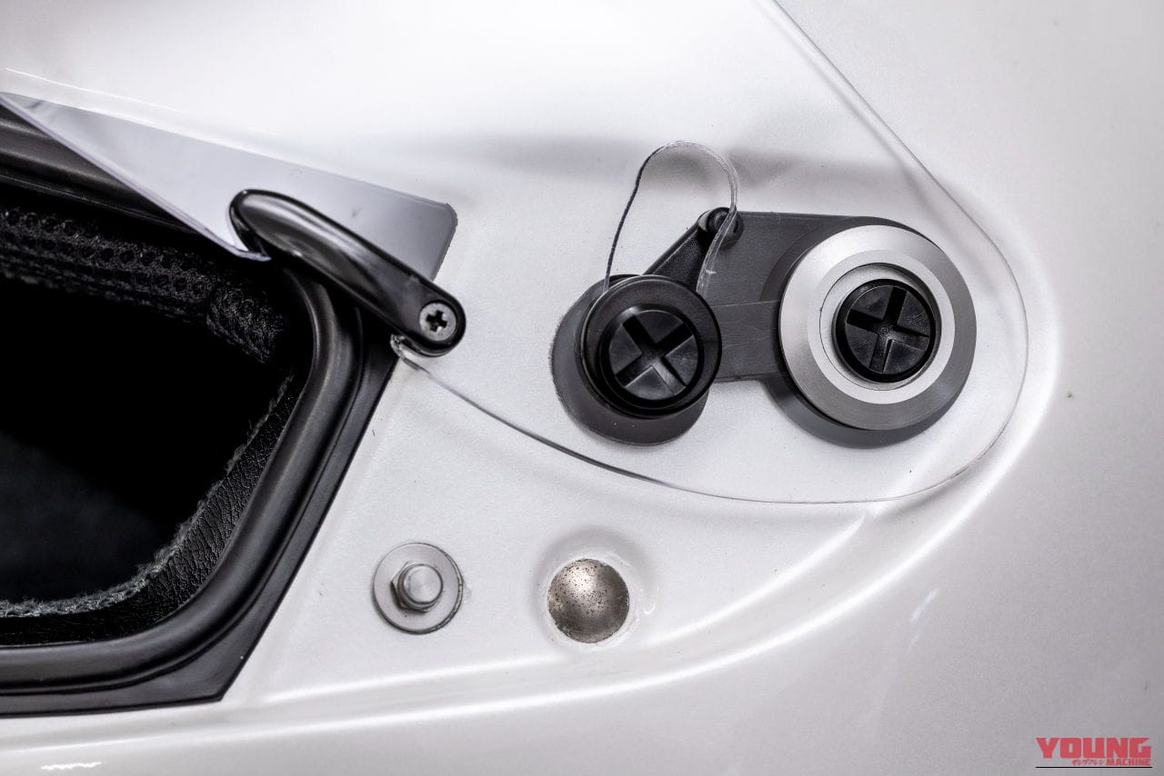 |待望のSHOEI「ワイバーンØ」発売! ワイバーンIIのユーザーが新旧を実際に使って徹底比較してみた!