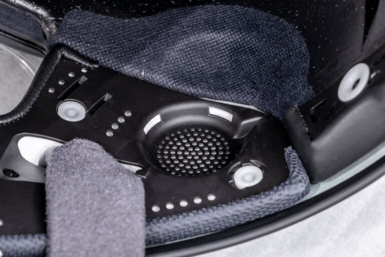 SHOEI|WYVERN Ø|待望のSHOEI「ワイバーンØ」発売! ワイバーンIIのユーザーが新旧を実際に使って徹底比較してみた!