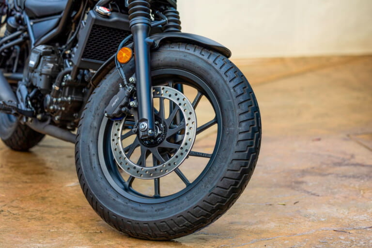 ホンダ｜レブル300 Eクラッチ｜北米仕様｜2026年モデル｜ホンダ新型「レブル300 Eクラッチ」登場！ 「レブル500」「レブル1100」シリーズにも新色【海外】