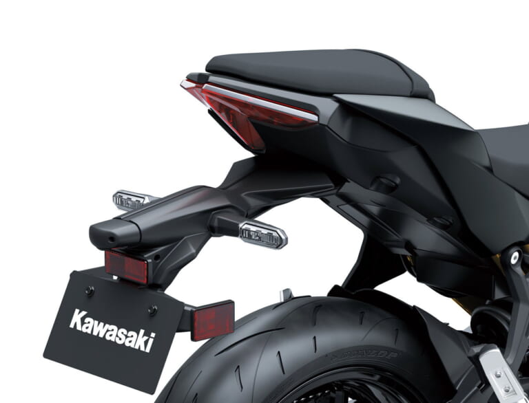 カワサキ｜Z650S｜北米仕様｜2026年モデル｜カワサキ新型「Z650 S」初登場！ 最新3眼ヘッドライト採用、ライディングポジションも最適化【海外】