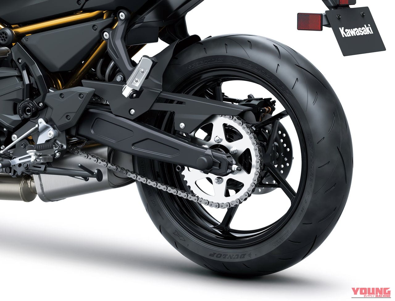 カワサキ|Z650S|北米仕様|2026年モデル|カワサキ新型「Z650 S」初登場! 最新3眼ヘッドライト採用、ライディングポジションも最適化【海外】