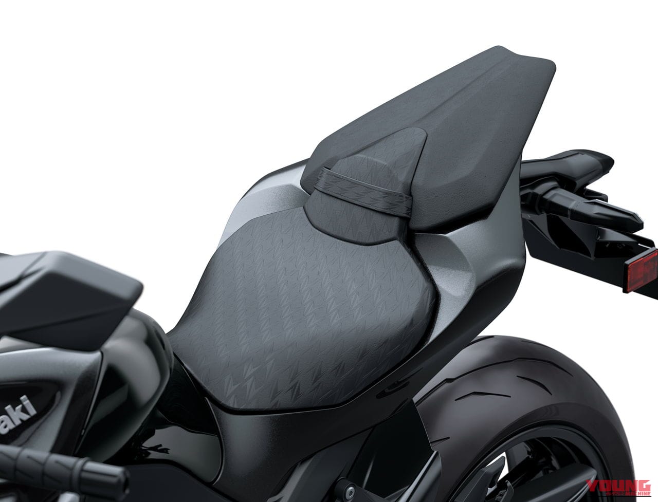 カワサキ｜Z1100｜2026年モデル｜最大排気量の『Z』がモビショーで日本初公開！ カワサキ新型「Z1100」「Z1100 SE」は2026年2月に国内発売へ