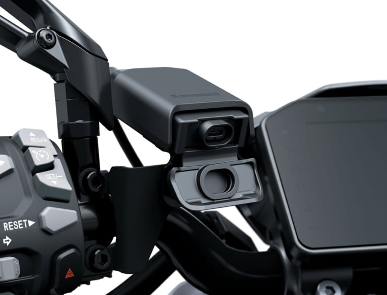 カワサキ｜Z1100 SE｜2026年モデル｜最大排気量の『Z』がモビショーで日本初公開！ カワサキ新型「Z1100」「Z1100 SE」は2026年2月に国内発売へ