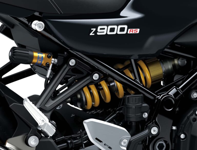 カワサキ｜Z900RS SE｜2026年モデル｜【世界初公開】カワサキ新型「Z900RS」登場！ 火の玉「SE」はドラレコ装備、RSはライポジも変わったが優れたデザインは不変