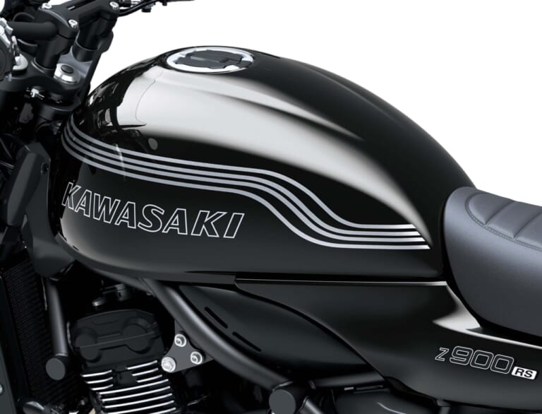 カワサキ|Z900RS カフェ|2026年モデル|【世界初公開】カワサキ新型「Z900RS」登場! 火の玉「SE」はドラレコ装備、RSはライポジも変わったが優れたデザインは不変