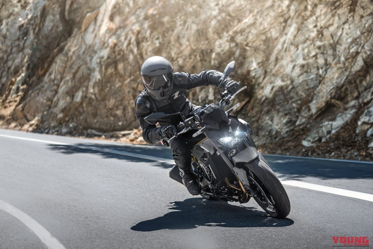 カワサキ｜Z900｜北米仕様｜2026年モデル｜北米独自のホワイトZ900！ カワサキ「Z900」「Z900 SE」の2026年モデルが登場
