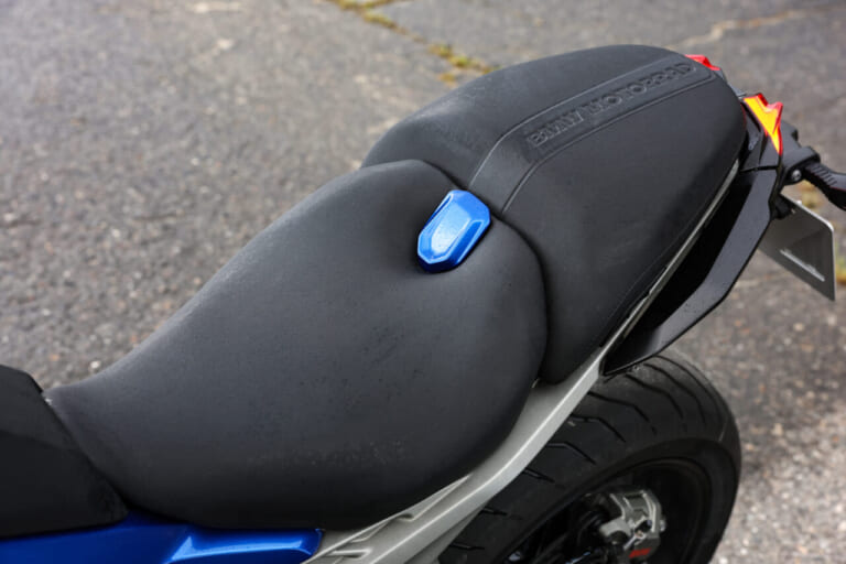 BMW R1300RS/R|【NEWモデル試乗】BMW R1300RS/R「ともに走りが軽くなった」新型スポーツツアラー&ロードスター