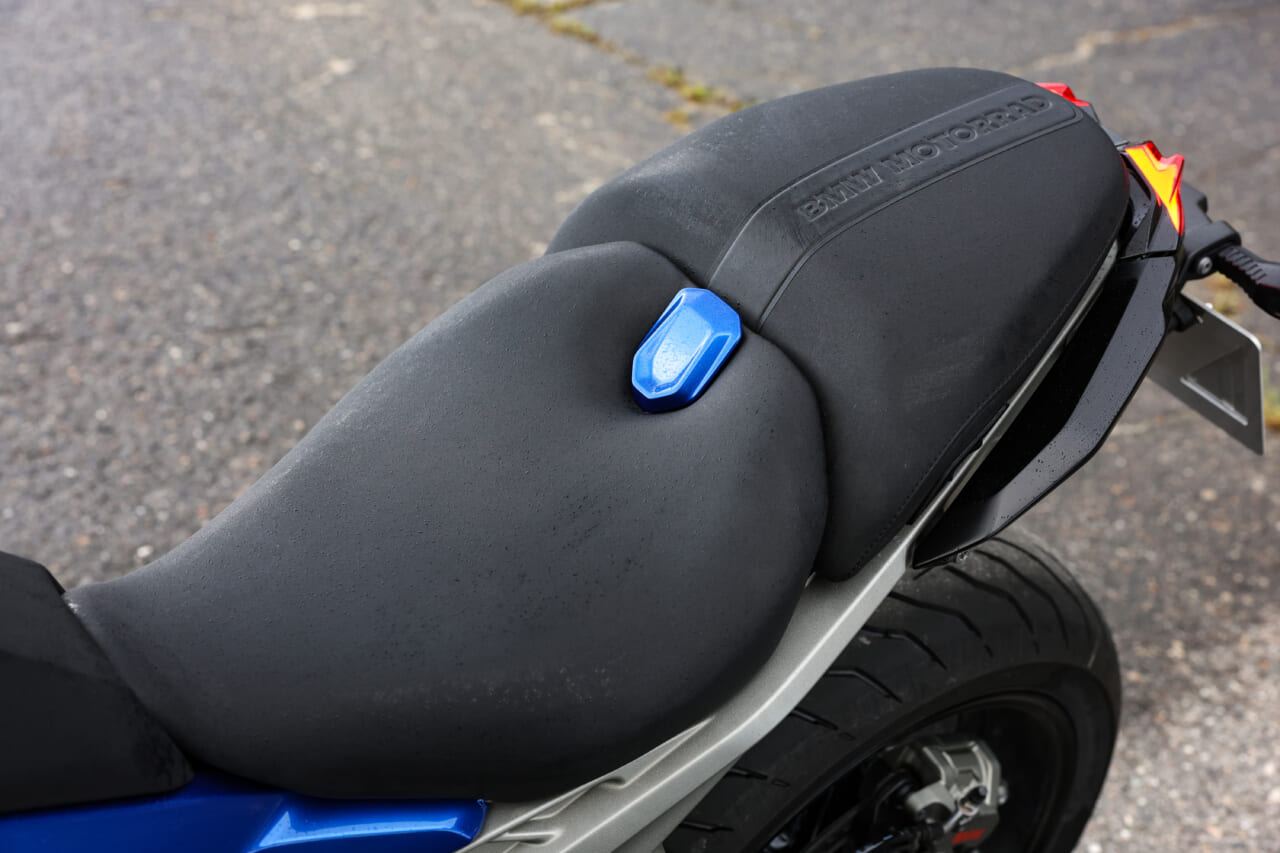 BMW R1300RS/R｜【NEWモデル試乗】BMW R1300RS/R「ともに走りが軽くなった」新型スポーツツアラー＆ロードスター