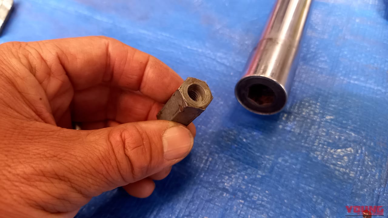 【DIY整備の裏技】専用工具なしで「でっかい六角穴ボルト」を外す方法、教えます｜【DIY整備の裏技】専用工具なしで「でっかい六角穴ボルト」を外す方法、教えます