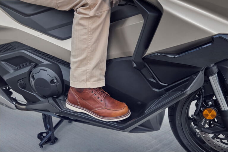 ホンダ|フォルツァ750|欧州仕様|2026年モデル|ホンダが「フォルツァ750」の2026年モデルを発表! 5インチTFTメーターも搭載するGTコンセプトの大型スクーター【欧州】
