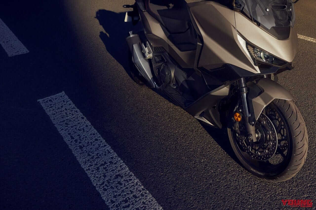 ホンダ｜フォルツァ750｜欧州仕様｜2026年モデル｜ホンダが「フォルツァ750」の2026年モデルを発表！ 5インチTFTメーターも搭載するGTコンセプトの大型スクーター