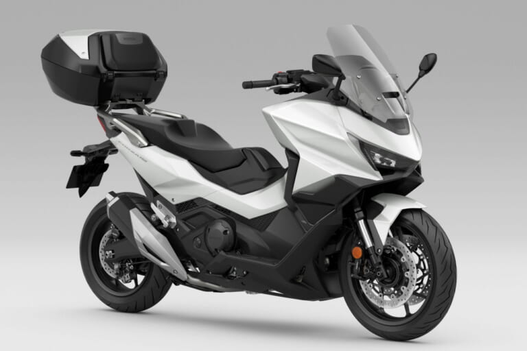 ホンダ｜フォルツァ750｜欧州仕様｜2026年モデル｜ホンダが「フォルツァ750」の2026年モデルを発表！ 5インチTFTメーターも搭載するGTコンセプトの大型スクーター