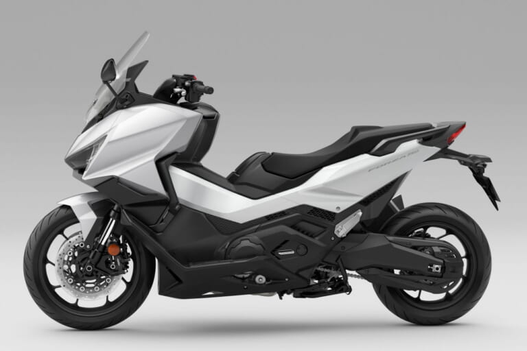 ホンダ｜フォルツァ750｜欧州仕様｜2026年モデル｜ホンダが「フォルツァ750」の2026年モデルを発表！ 5インチTFTメーターも搭載するGTコンセプトの大型スクーター