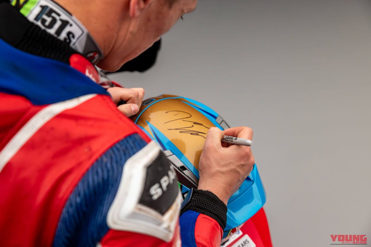 ホンダUK|CBR1000RR-RファイアーブレードSP ディーン・ハリソン レプリカ|【限定12台】マン島TT・スーパーストック優勝記念車「CBR1000RR-RファイアーブレードSP ディーン・ハリソン レプリカ」をホンダUKが発売【海外】