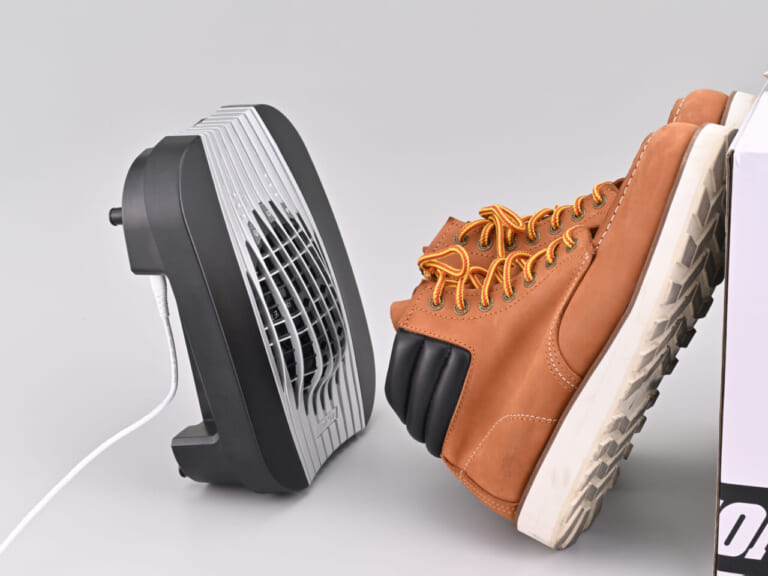 DAYTONA RE:MET TURBO|デイトナのヘルメット消臭器が超進化! 「RE:MET TURBO」は乾燥力が旧モデルの2.3倍だ!!