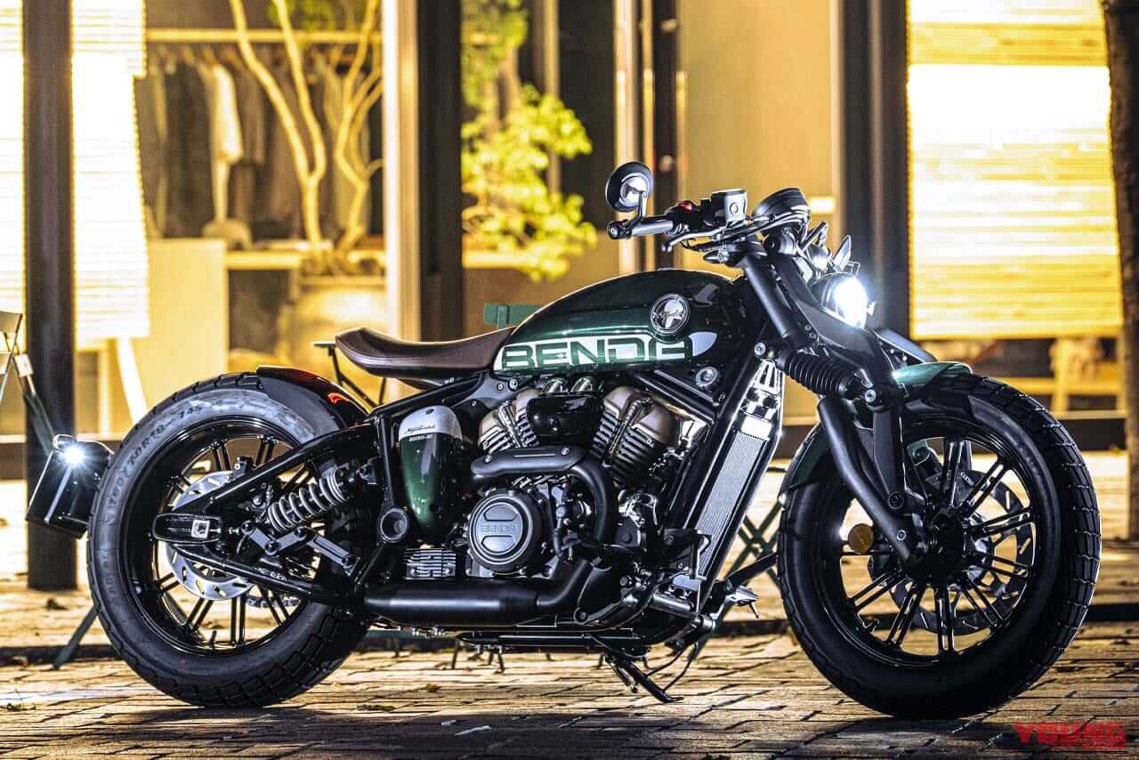 ベンダ|ナポレオンボブ250|【日本初上陸】独創デザインの水冷250cc・V型2気筒カスタムクルーザー「BENDA ナポレオンボブ250」試乗インプレッション