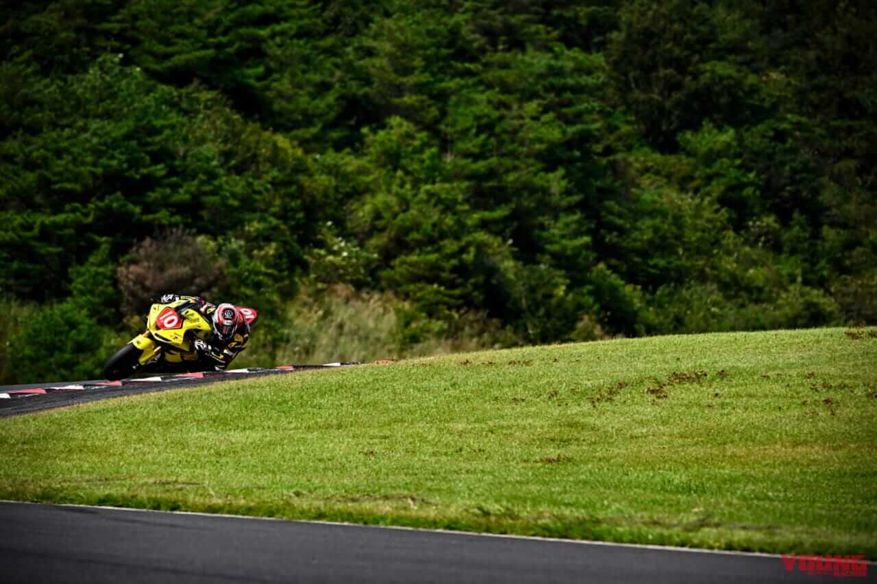 DUNLOP Racing Team with YAHAGI｜長島哲太｜レース以前の思わぬ不運、レース2では光明も見えた──ファインダー越しに見た長島哲太×ダンロップの挑戦2025