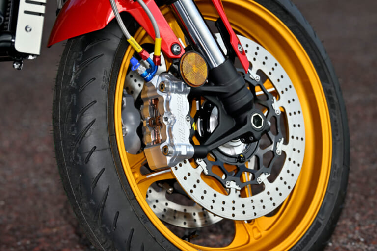 アクティブ|CB1000F|カスタム|ボルドールカラーのCB1000F!! アクティブから自社パーツで勝負のカスタム車が早くも登場