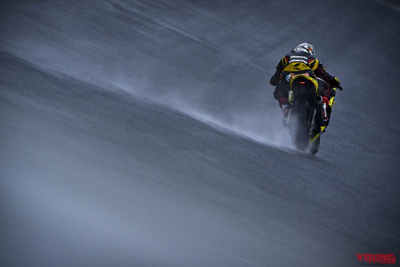 DUNLOP Racing Team with YAHAGI｜長島哲太｜ついに表彰台3位！ みんなの頑張りがカタチになった大きな1歩──ファインダー越しに見た長島哲太×ダンロップの挑戦2025