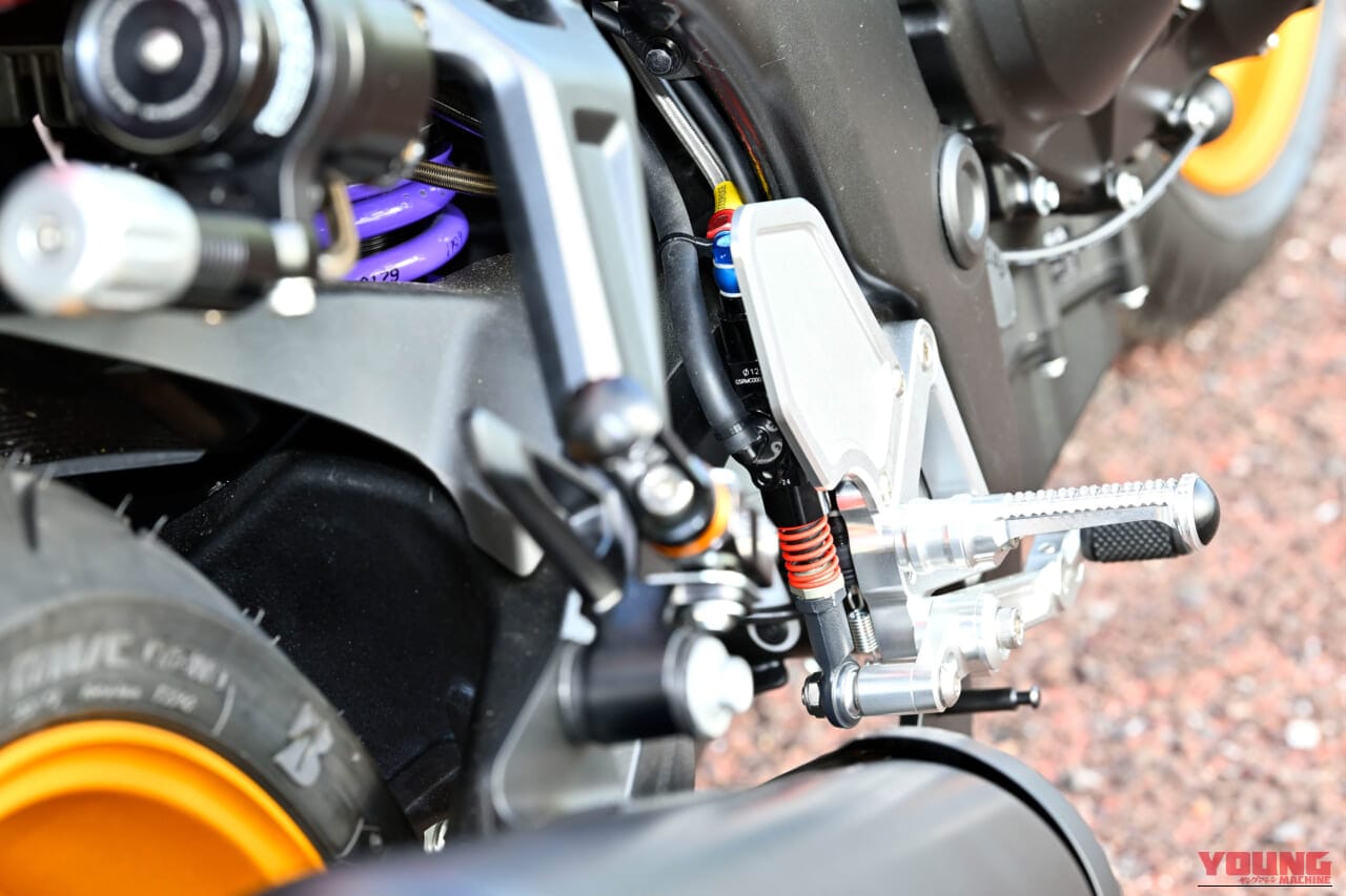 アクティブ｜CB1000F｜カスタム｜ボルドールカラーのCB1000F!! アクティブから自社パーツで勝負のカスタム車が早くも登場