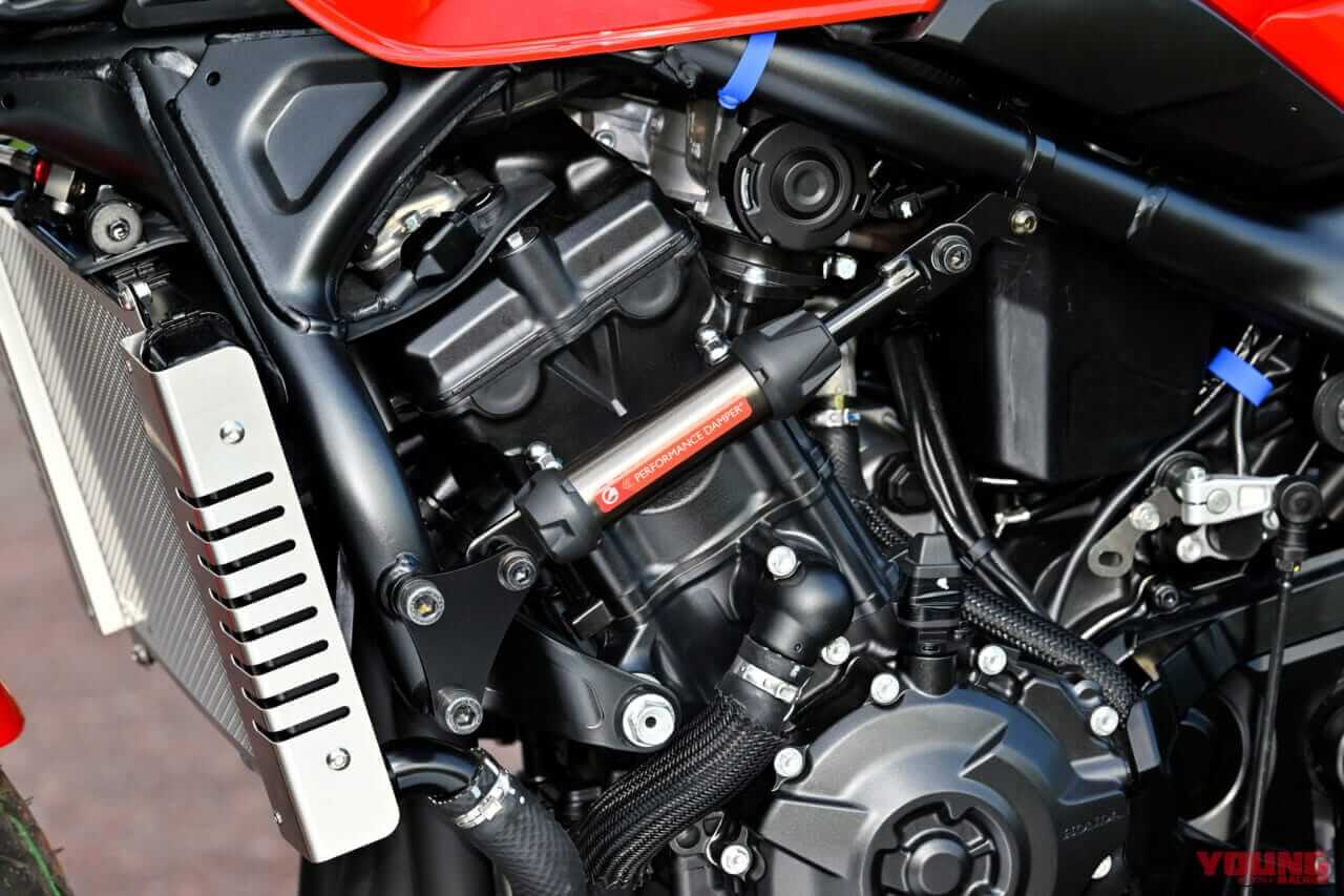 |ボルドールカラーのCB1000F!! アクティブから自社パーツで勝負のカスタム車が早くも登場