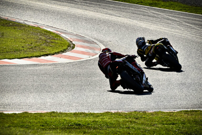 DUNLOP Racing Team with YAHAGI|長島哲太|ついに表彰台3位! みんなの頑張りがカタチになった大きな1歩──ファインダー越しに見た長島哲太×ダンロップの挑戦2025