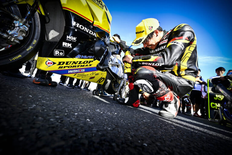 DUNLOP Racing Team with YAHAGI|長島哲太|ついに表彰台3位! みんなの頑張りがカタチになった大きな1歩──ファインダー越しに見た長島哲太×ダンロップの挑戦2025