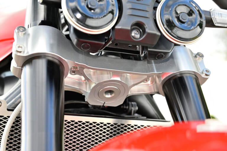 アクティブ｜CB1000F｜カスタム｜ボルドールカラーのCB1000F!! アクティブから自社パーツで勝負のカスタム車が早くも登場