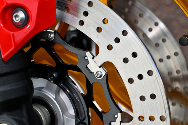 アクティブ｜CB1000F｜カスタム｜ボルドールカラーのCB1000F!! アクティブから自社パーツで勝負のカスタム車が早くも登場