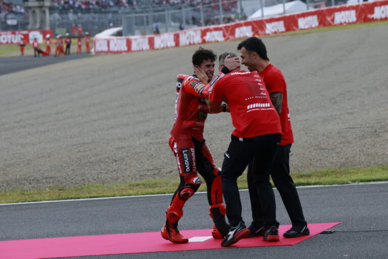 佐藤ことぶきのレース通信｜マルク・マルケス｜【全日本ロードレース】最終戦を待たずに中須賀克行と尾野弘樹が優勝で連覇を決める！/MotoGPではM.マルケスが王政復古