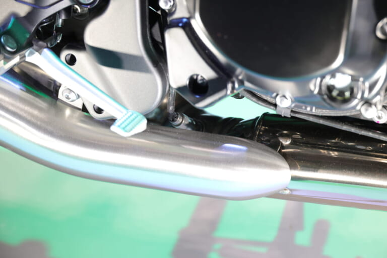 カワサキ｜Z900RS SE｜2026年モデル｜【世界初公開】カワサキ新型「Z900RS」登場！ 火の玉「SE」はドラレコ装備、RSはライポジも変わったが優れたデザインは不変