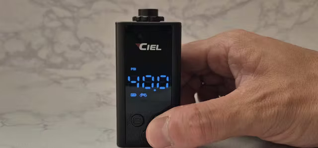 CIEL（シエル） コンパクト ミニエアポンプ 「CAMPFIRE」にて販売開始【缶コーヒーよりも軽くてコンパクト!】｜CIEL（シエル） コンパクト ミニエアポンプ「CAMPFIRE」にて販売開始【缶コーヒーよりも軽くてコンパクト!】