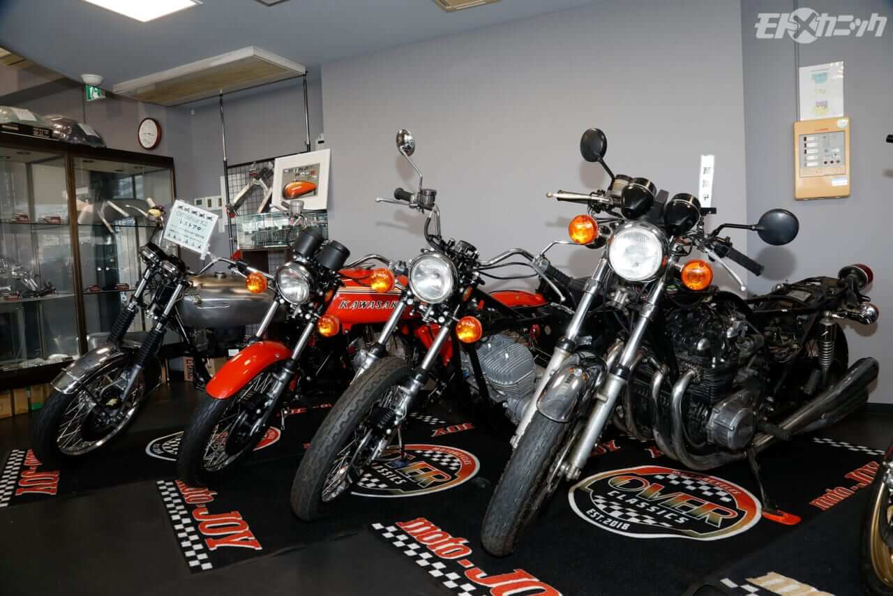 モトジョイ｜ショールーム｜ノーマルでもカスタムでもユーザーの望み通り。モトジョイの新たな絶版車販売スタイルが好評