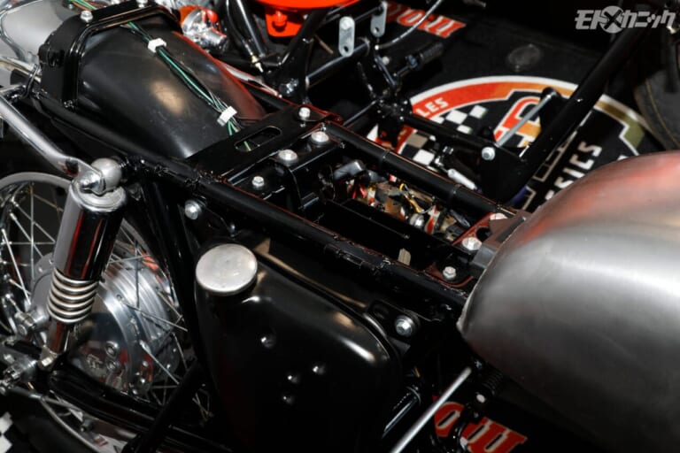 モトジョイ｜ホンダCB750Four K2｜ノーマルでもカスタムでもユーザーの望み通り。モトジョイの新たな絶版車販売スタイルが好評