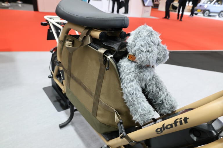 グラフィット｜P.E.T.｜電動原付バイクなのに自転車にもなる?! グラフィットの最新モデル「GFR03」が便利すぎる！【モビショー】