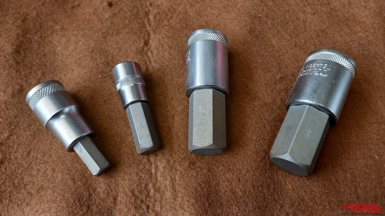 【DIY整備の裏技】専用工具なしで「でっかい六角穴ボルト」を外す方法、教えます｜【DIY整備の裏技】専用工具なしで「でっかい六角穴ボルト」を外す方法、教えます
